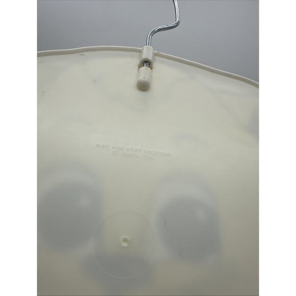 2 Vintage RARE- 1971 Kids Stuff Creations Hangers. - Picture 4 of 5